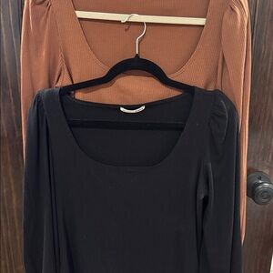 Reformation Vita  (2) Tops Black and Brown Ribbed Long Sleeve Top, puffy sleeve